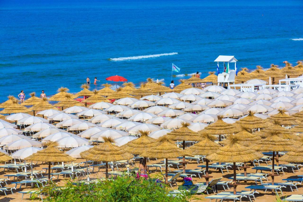 Borgo Rio Favara Hotel Club イスピカ エクステリア 写真